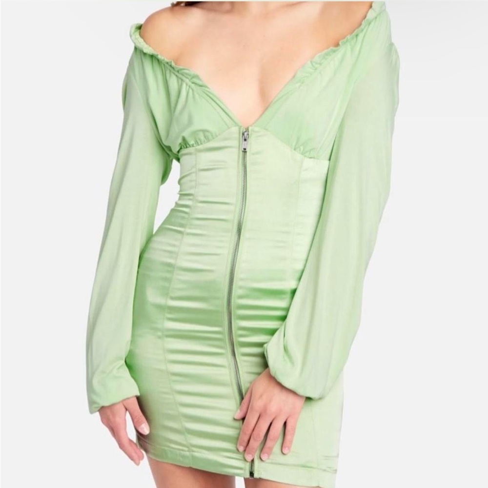 BEBE Corset Twill Flowy Sleeve Dress in light green